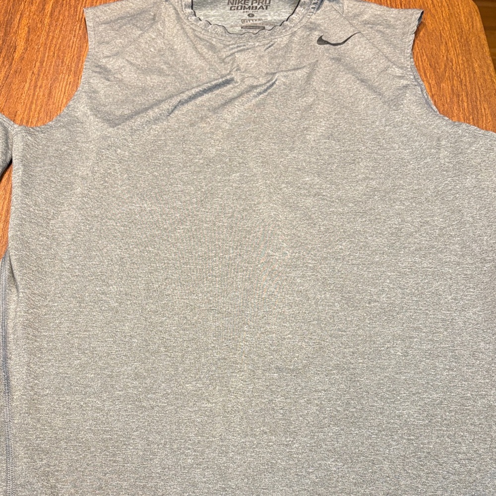 Nike Men's Gray Dri-FIT Tank Top - Picture 6 of 12